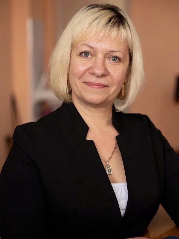 Яковлева Оксана Павловна.